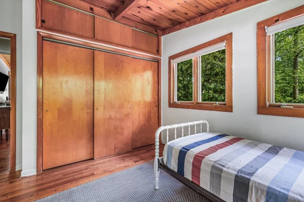 Bedroom with Natural Light